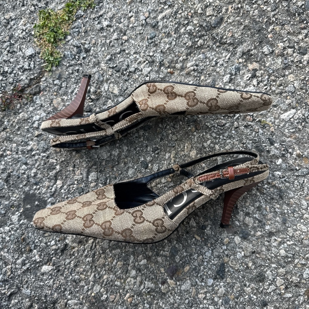 Gucci Beige Brown GG Canvas Slingback Heels - Picture 2 of 4